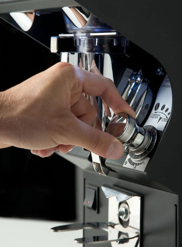 ماكنة طحن قهوة اسبرسو صناعيه Mythos 1 VICTORIA ARDUINO MYTHOS ONE BLACK COFFEE GRINDER